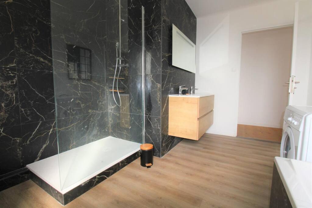 Joli Appartement Au Calme Lay-Saint-Christophe Kültér fotó